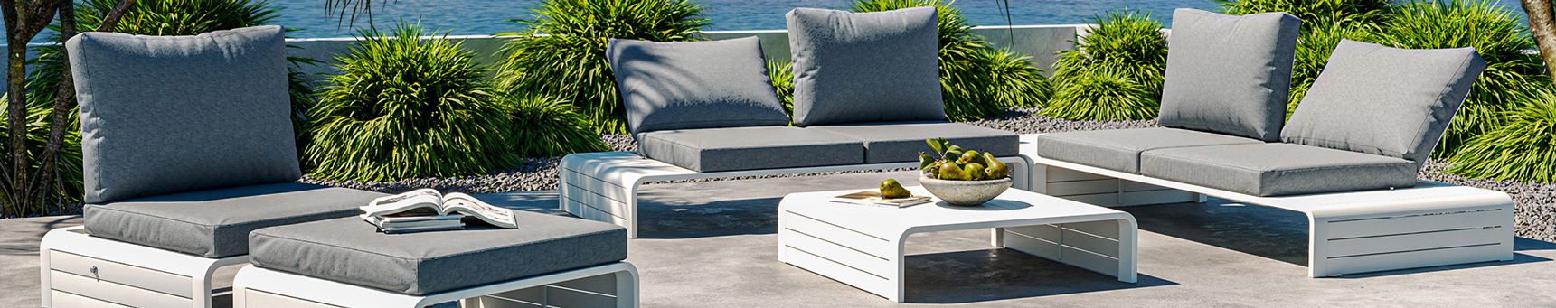 Divanes de resina trenzada