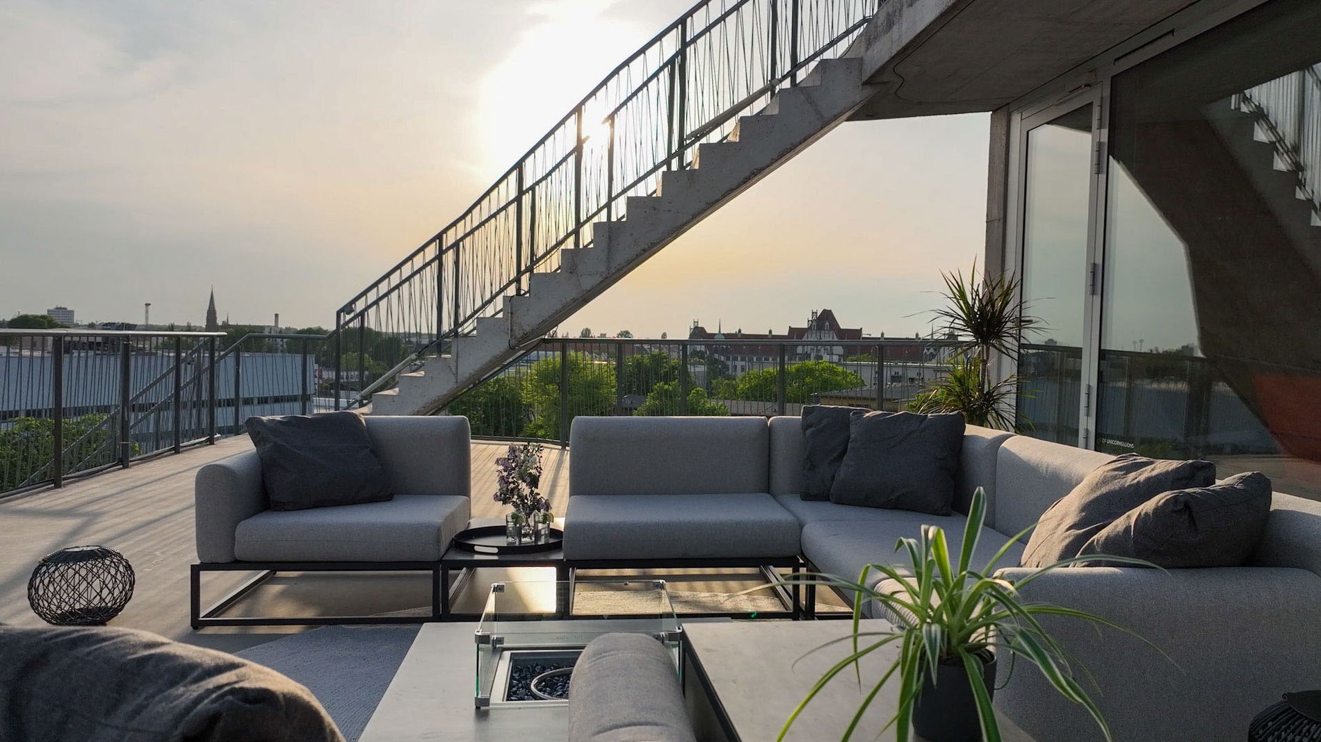 Soyo L con mesa brasero de gas 30 mbar